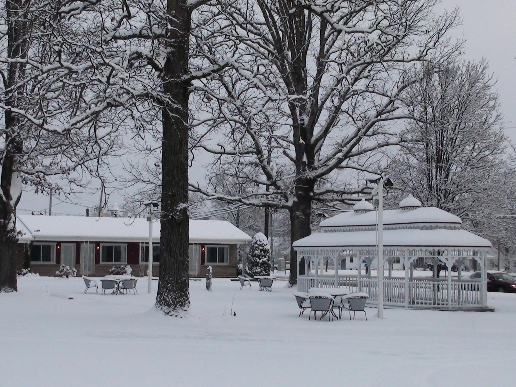 Murray Inn And Art Gallery Екстериор снимка
