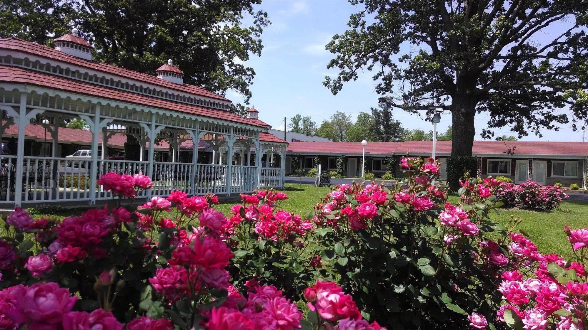 Murray Inn And Art Gallery Екстериор снимка